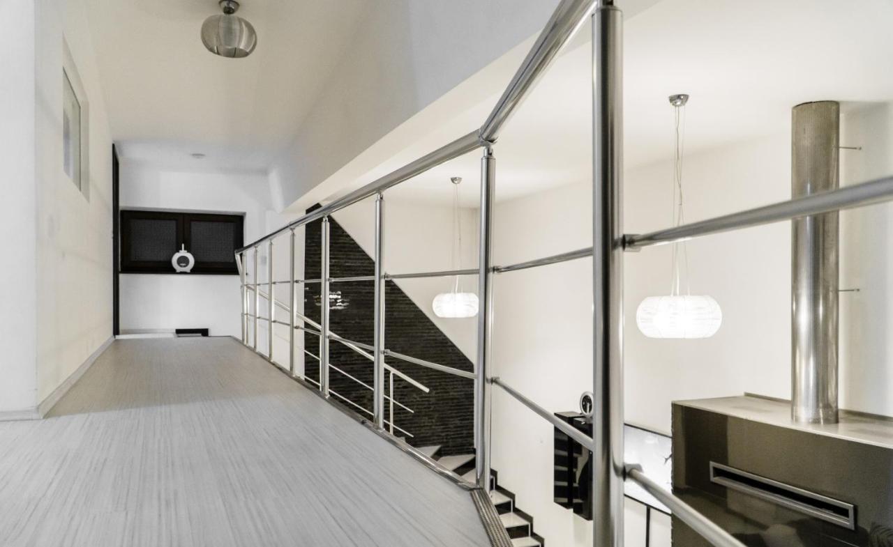 Vila Carolina Apulum Villa Alba Iulia Esterno foto