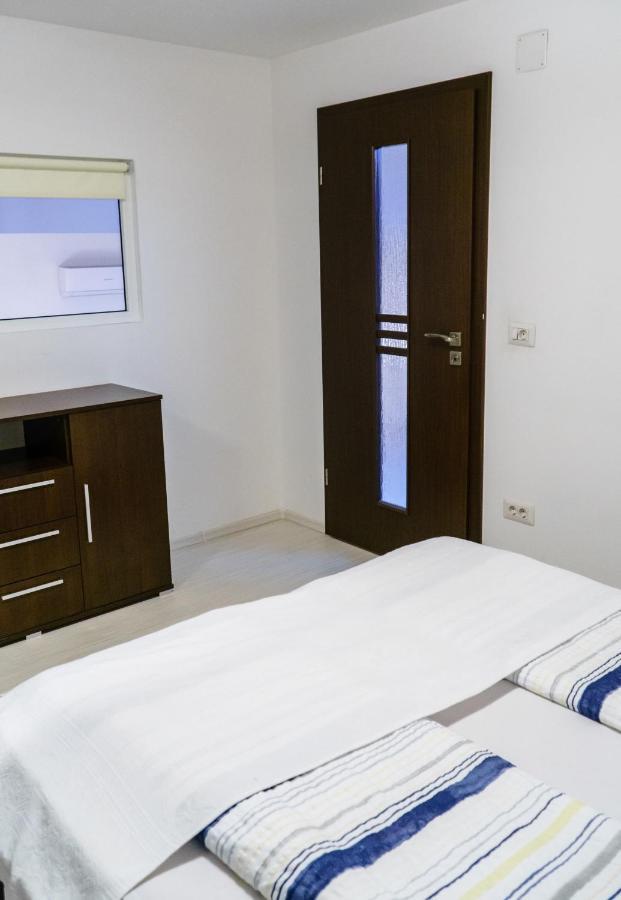 Vila Carolina Apulum Villa Alba Iulia Esterno foto