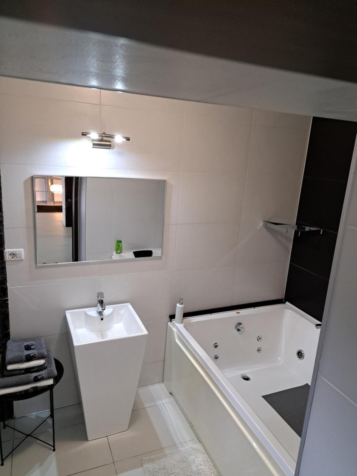 Vila Carolina Apulum Villa Alba Iulia Esterno foto