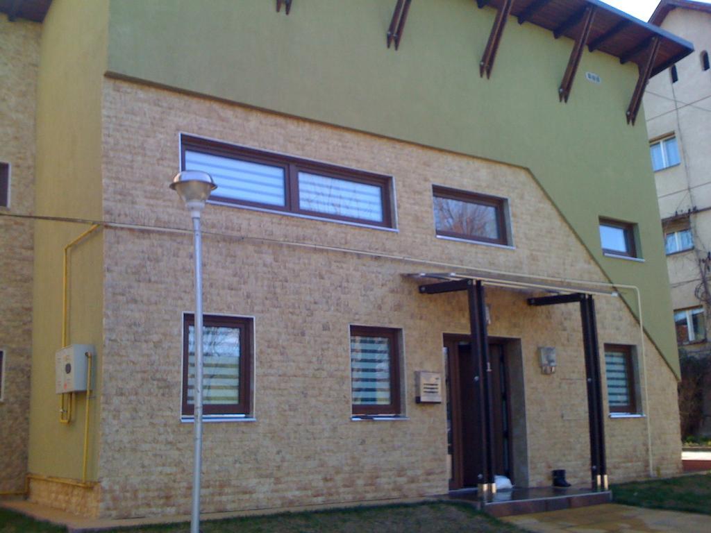 Vila Carolina Apulum Villa Alba Iulia Esterno foto